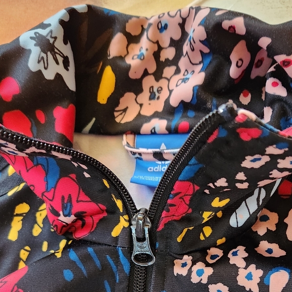 ADIDAS x Farm Rio 2016 Retired Coral Reef Floral Brazil HTF Track Jacket M NWOT - Picture 13 of 15